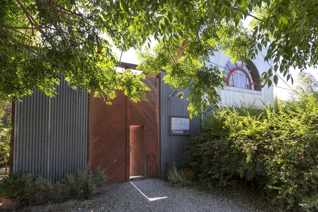 Posada Casa Zinc Manantiales 外观 照片